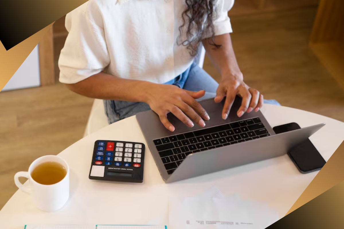 Educación financiera básica: cómo manejar deudas, ahorro e ingresos bajos