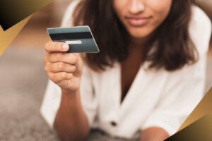 Tarjeta solo para emergencias: cuándo usarla y cómo evitar problemas