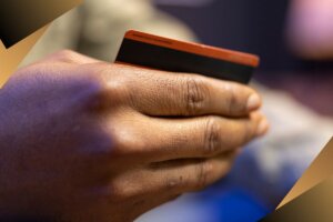 Tarjeta clonada qué hacer: cómo actuar rápido y evitar más pérdidas